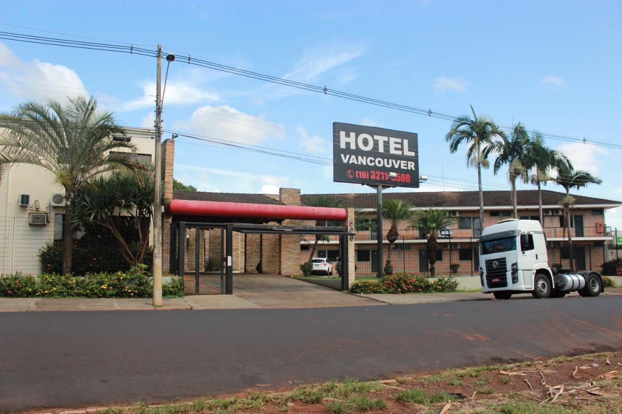 Vancouver Hotel- 500 Metros Rodovia Anhanguera Ribeirão Preto Buitenkant foto